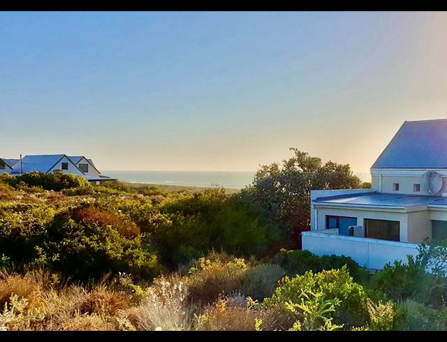 770M² VACANT LAND FOR SALE IN GROTTO BAY